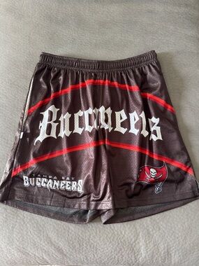 Chalk Line NFL Tampa Bay Buccaneers Mesh Shorts - S